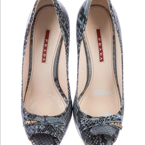 ❤️❤️
PRADA SPORT
Embossed Signature Logo Pumps❤️ - Picture 5 of 6